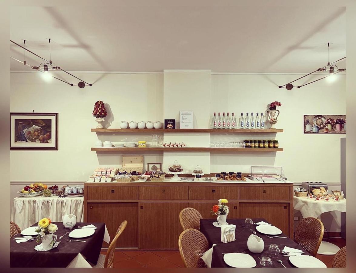 B&B Corte Delle Rose Castiglione Delle Stiviere Buitenkant foto