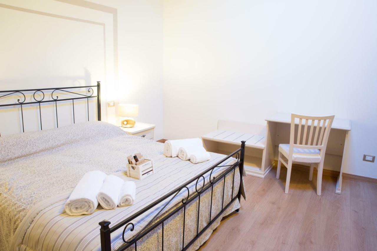 B&B Corte Delle Rose Castiglione Delle Stiviere Buitenkant foto