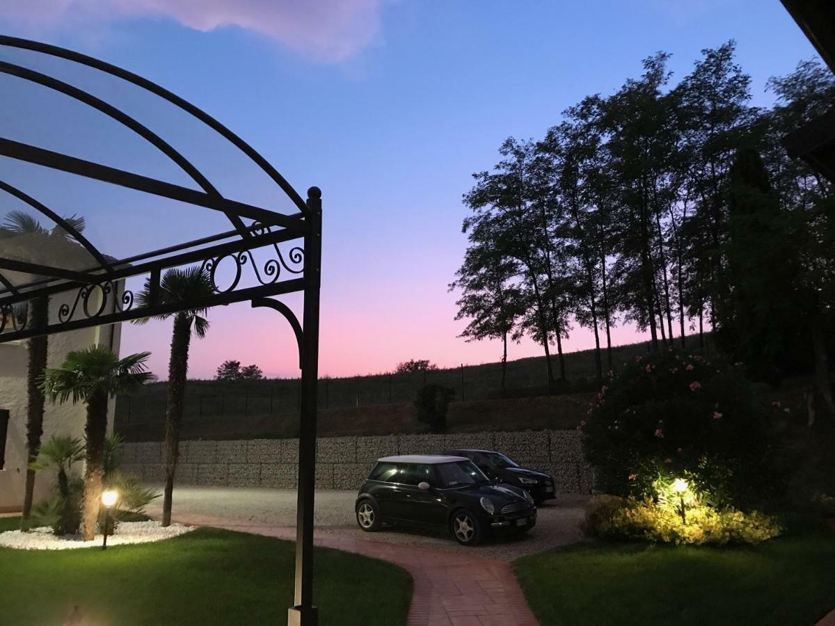 B&B Corte Delle Rose Castiglione Delle Stiviere Buitenkant foto